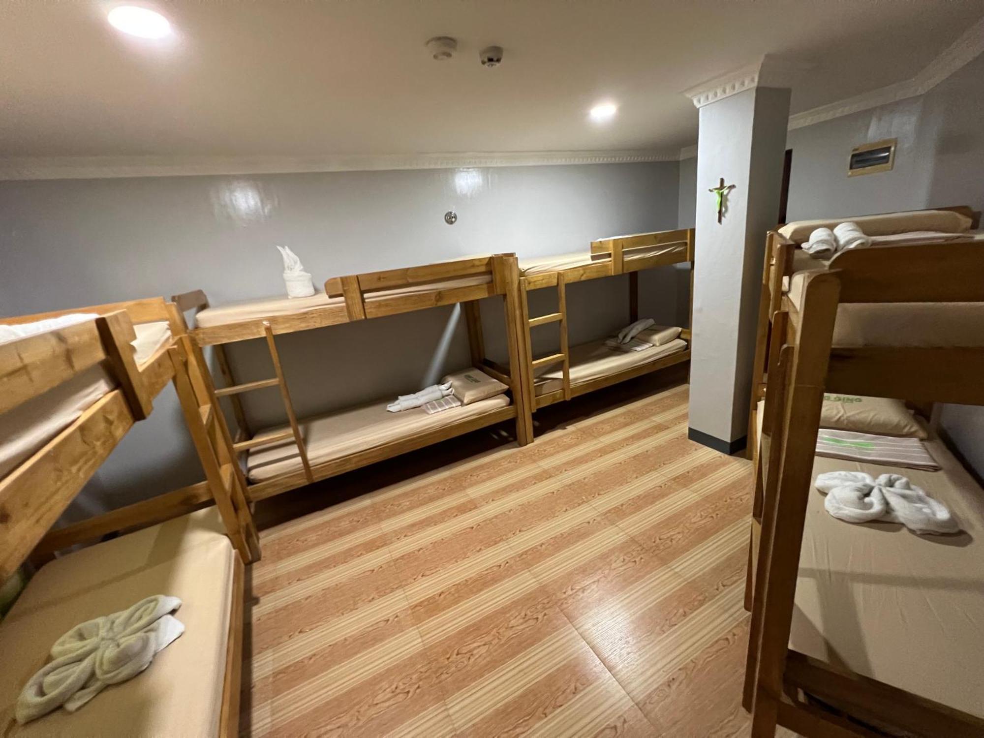 Ging-Ging Tourist Inn バディアン エクステリア 写真